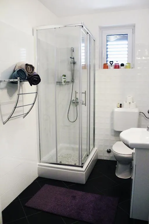 Apartments Lavel Trogir 0*,